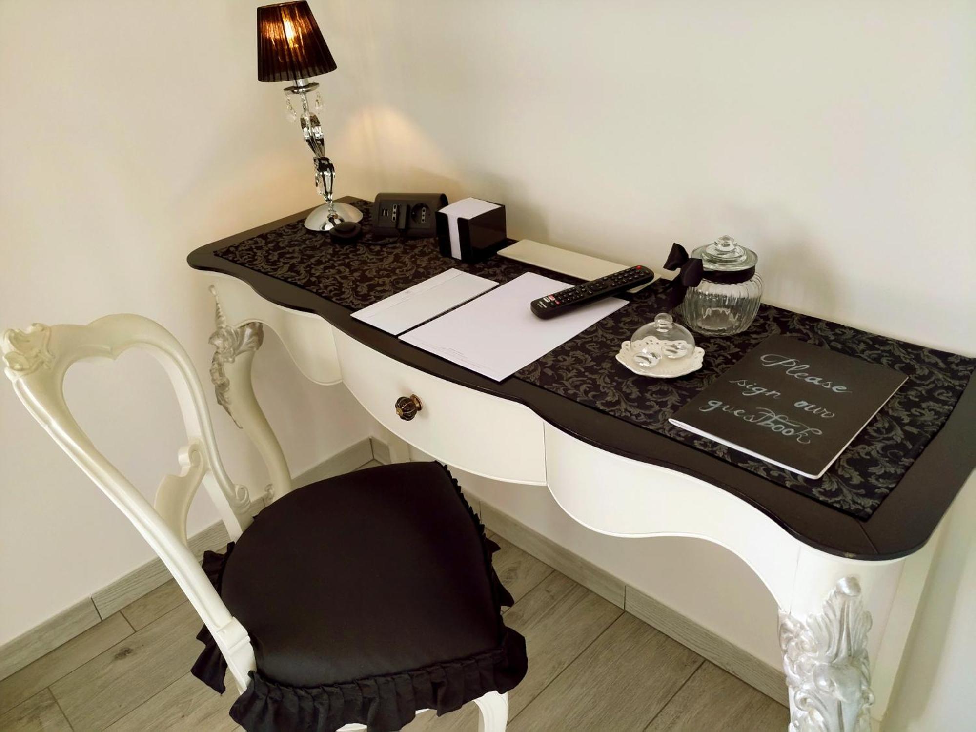 Alloggio Turistico Giulietta E Romeo - Intero Appartamento - Villafranca Di Verona, Zimmer, Holiday Rooms Екстериор снимка