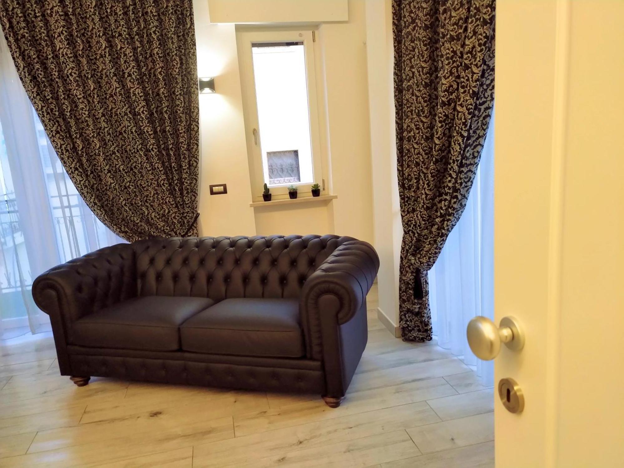 Alloggio Turistico Giulietta E Romeo - Intero Appartamento - Villafranca Di Verona, Zimmer, Holiday Rooms Екстериор снимка
