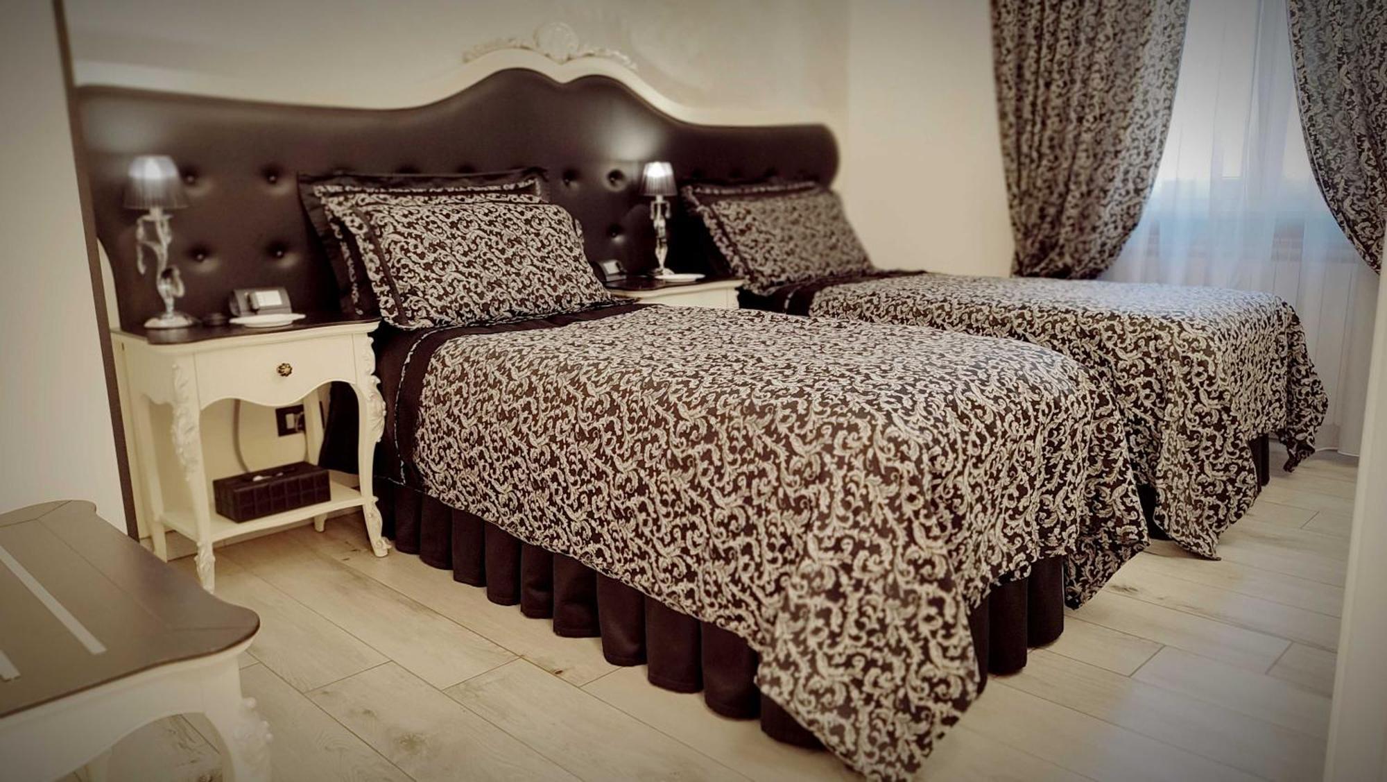 Alloggio Turistico Giulietta E Romeo - Intero Appartamento - Villafranca Di Verona, Zimmer, Holiday Rooms Екстериор снимка